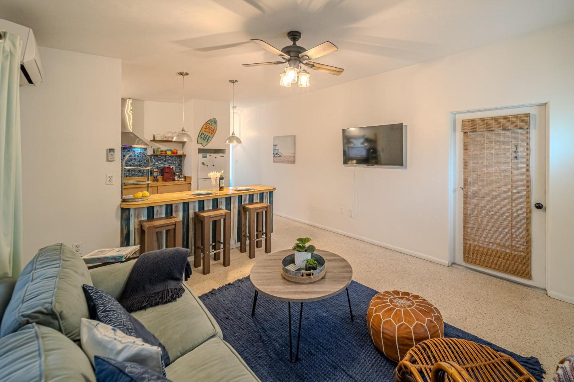 Fantastic Island House 1 Mile To The Beach With Heated Pool Sarasota Extérieur photo