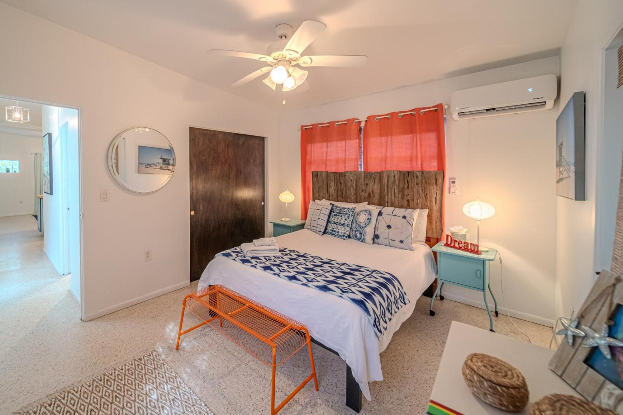 Fantastic Island House 1 Mile To The Beach With Heated Pool Sarasota Extérieur photo