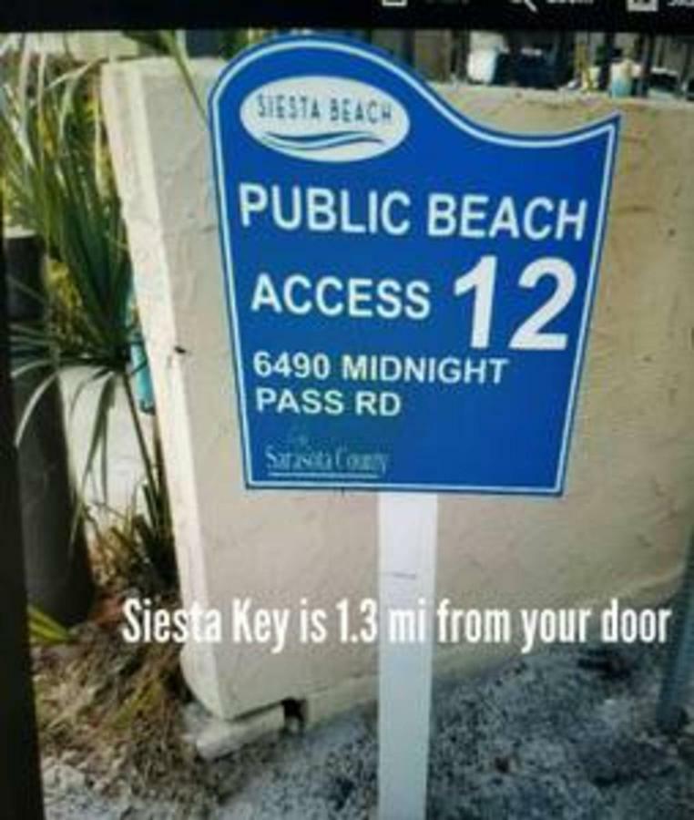 Fantastic Island House 1 Mile To The Beach With Heated Pool Sarasota Extérieur photo